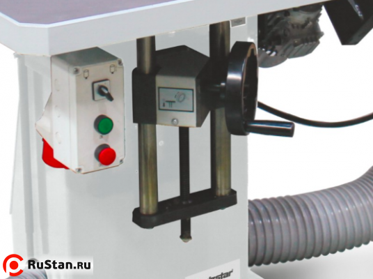 Регулируемый по высоте рабочий стол KSO 1500F для полного использования ресурса шлифовальной ленты фото №3 Holzstar KSO 1500F фото №3